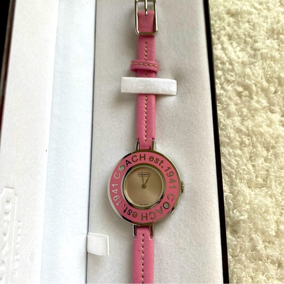 VINTAGE COACH LADIES WATCH PINK TONE EST.1941 SWISS QUARTZ - Picture 5 of 11